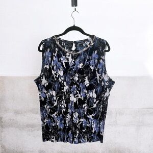 Roz & Ali Women’s Black and Blue Sleeveless Floral Blouse Size XL